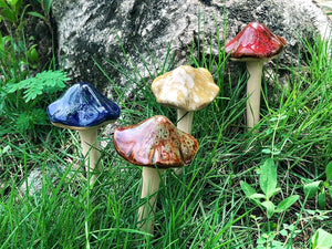 Yardoor Garden Decor for Outside, Mushroom Garden Decor, Yard Decor, Garden Statues, Set of 4 Cute Mushrooms