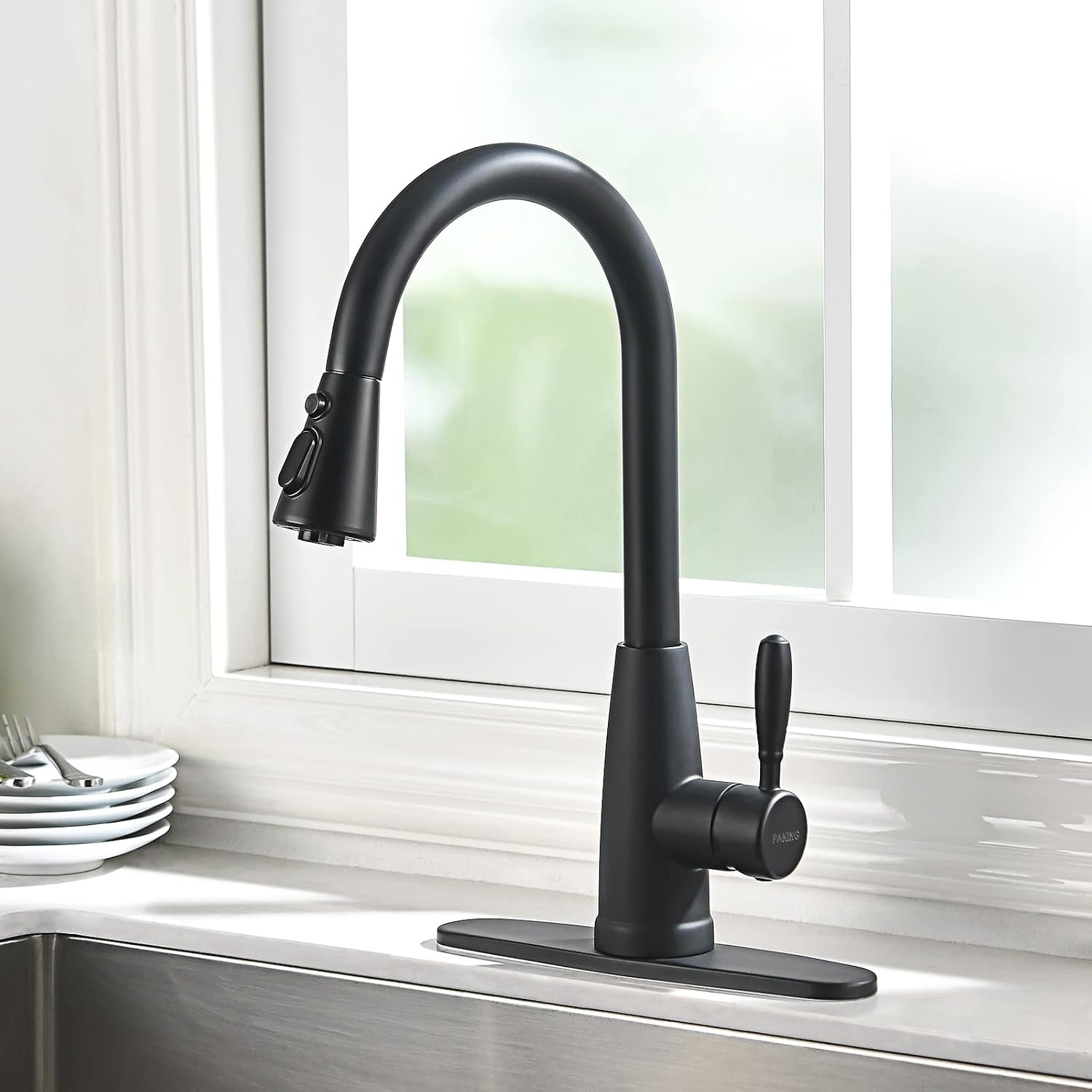 Kitchen Faucet, Splash Proof, Kitchen Sink Faucet, Sink Faucet Kitchen, Kitchen Faucet Pull-Down, Faucet with Sprayer, Bar Faucet, Stainless Steel, Matte Black,  PB1029